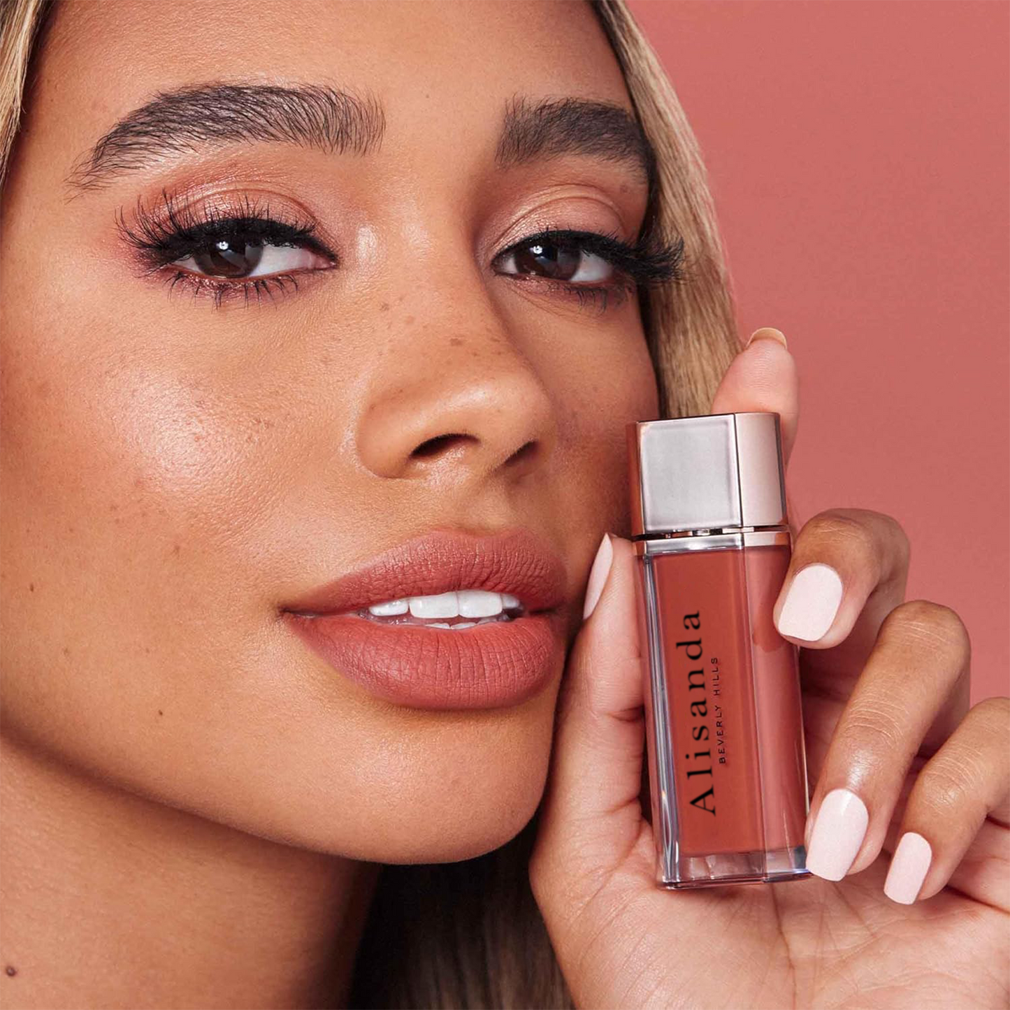 Final 3 hours 70% off:🔥5 Mini Velvet Lips in One Gift Set——Limited edition travel-ready lip mousse for smooth, long-lasting color anywhere.